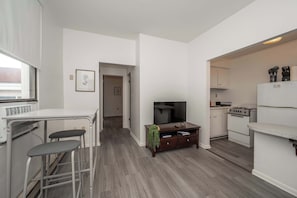 Interior - Northside Suite 2 – Cozy Escape! (Cincinnati)