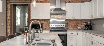 The Ruth House – Historic 4 BDR!