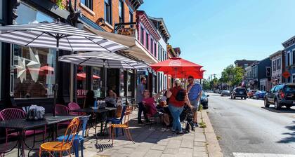 Heart of Mainstrasse 2