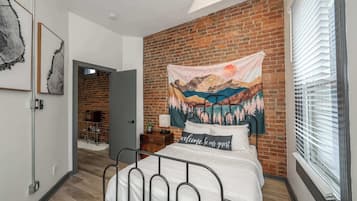 3 quartos, escrivaninha, Wi-Fi, roupa de cama