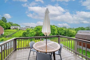 تناول الطعام بالخارج