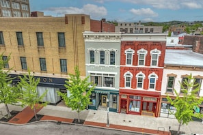 Exterior - The Heart of Madison Suites (Covington)