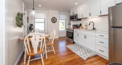 Historic Ludlow Apt B