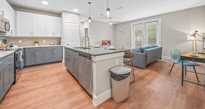Charming 3BD/2BA with Beautiful Pool in Fort Worth