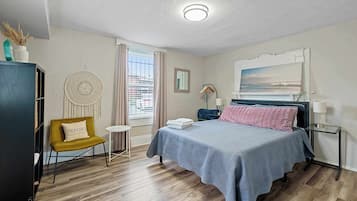 3 quartos, escrivaninha, Wi-Fi, roupa de cama