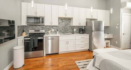 Findlay Market Suite 1 – For 2!