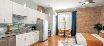Findlay Market Suite 3 – For 2!