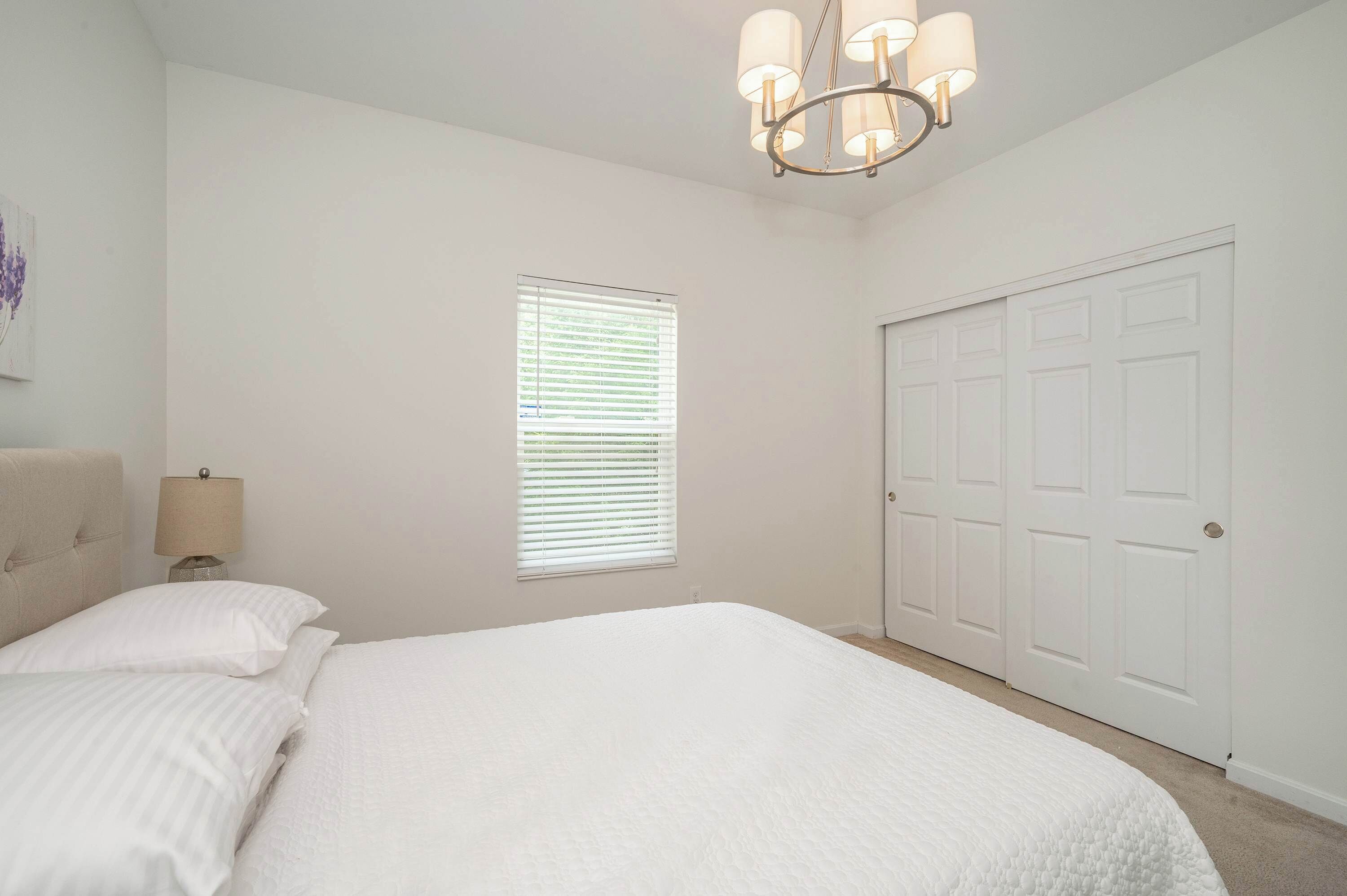 3 habitaciones, escritorio, wifi y ropa de cama 