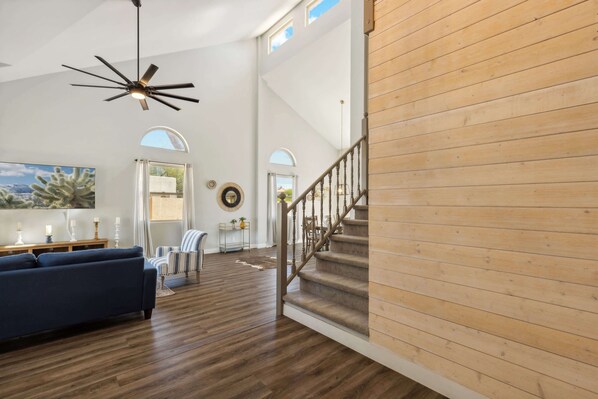 TV - Spacious Retreat with Pool & Golf Course View! (Mesa)