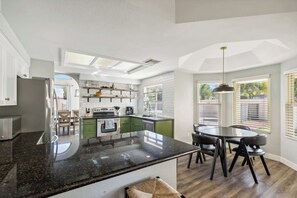 Fridge, microwave, oven, stovetop - Spacious Retreat with Pool & Golf Course View! (Mesa)