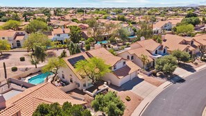 Exterior - Spacious Retreat with Pool & Golf Course View! (Mesa)