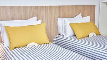 Estúdio (B) | Cofres nos quartos, cortinas blackout, quartos à prova de som