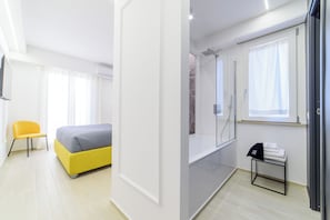Deluxe-Zimmer | Verdunkelungsvorhänge, schallisolierte Zimmer, kostenloses WLAN