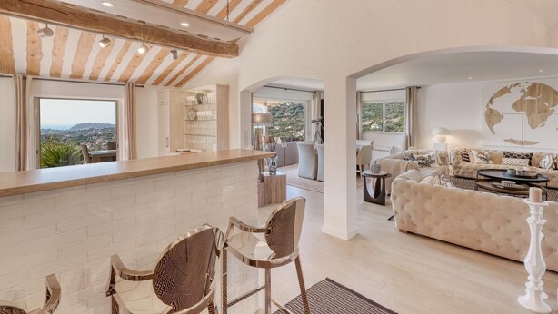 Unclassified image, 1 of 34, button - Villa Alouette, Sea view, swimming pool, air conditioning (Cavalaire-sur-Mer)