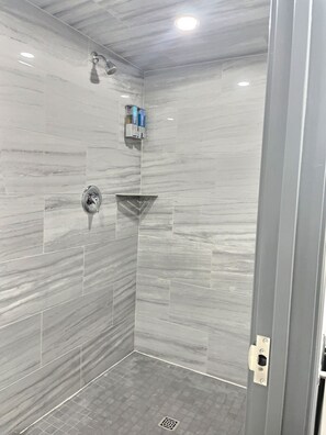 Hair dryer, towels