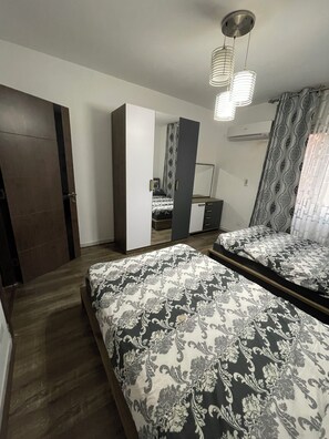 2 bedrooms, bed sheets - La Casa Madinaty B2 - Premium Two Bedroom Apartment with Balcony (Madinaty)