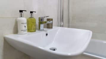 Towels, shampoo