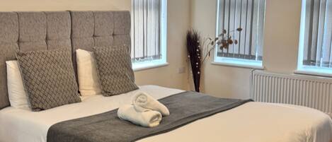 Soundproofing, free WiFi