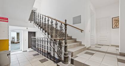 Cozy City Apartments