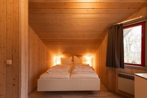 2 habitaciones y cuna de viaje 