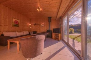 Fernseher, Kamin
