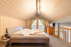 4 bedrooms