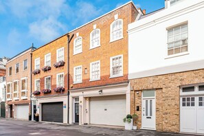 Exterior - Elegant House Near Hyde Park: Your Perfect Getaway - Pass the Keys (London)