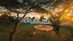 Área de parrillas y picnic