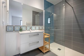 Dusche, Haartrockner