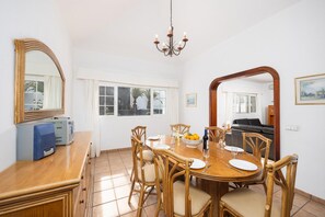 Dining - Villa Temuime - Five Bedroom Villa, Sleeps 10 (Puerto Calero)