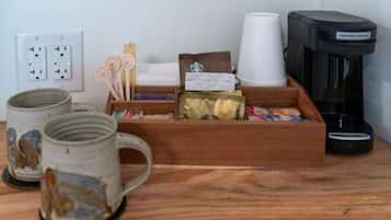 Kaffe og/eller kaffemaskine