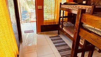 Comfort Shared Dormitory, Mixed Dorm, Air conditioning | Bed sheets