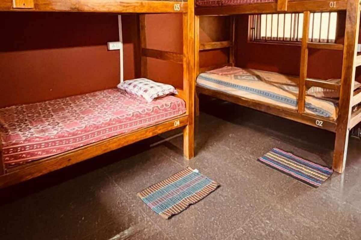 Basic Shared Dormitory, Women only | Bed sheets