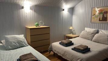 6 Schlafzimmer, Bügeleisen/Bügelbrett, WLAN, Bettwäsche