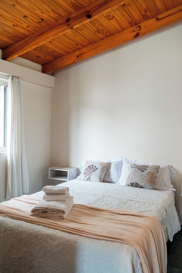Classic Apartment, Patio, Courtyard View