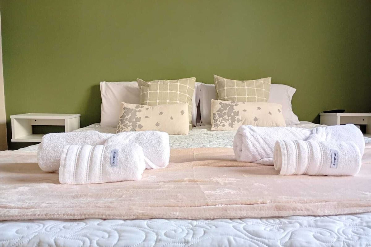 Classic Quadruple Room, Patio, Courtyard View | 1 bedroom, free WiFi