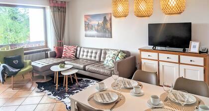 Ferienwohnung AllgäuGlück mit Pool, Sauna, Ausblick & WLAN