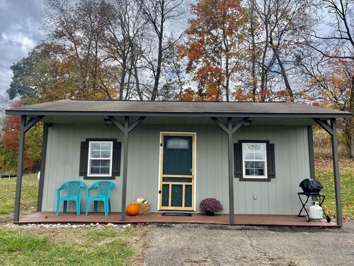 Cozy cottage in the heart of Amish country, Millersburg Ohio
