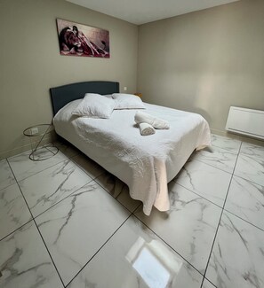 2 Schlafzimmer, kostenloses WLAN, Bettwäsche