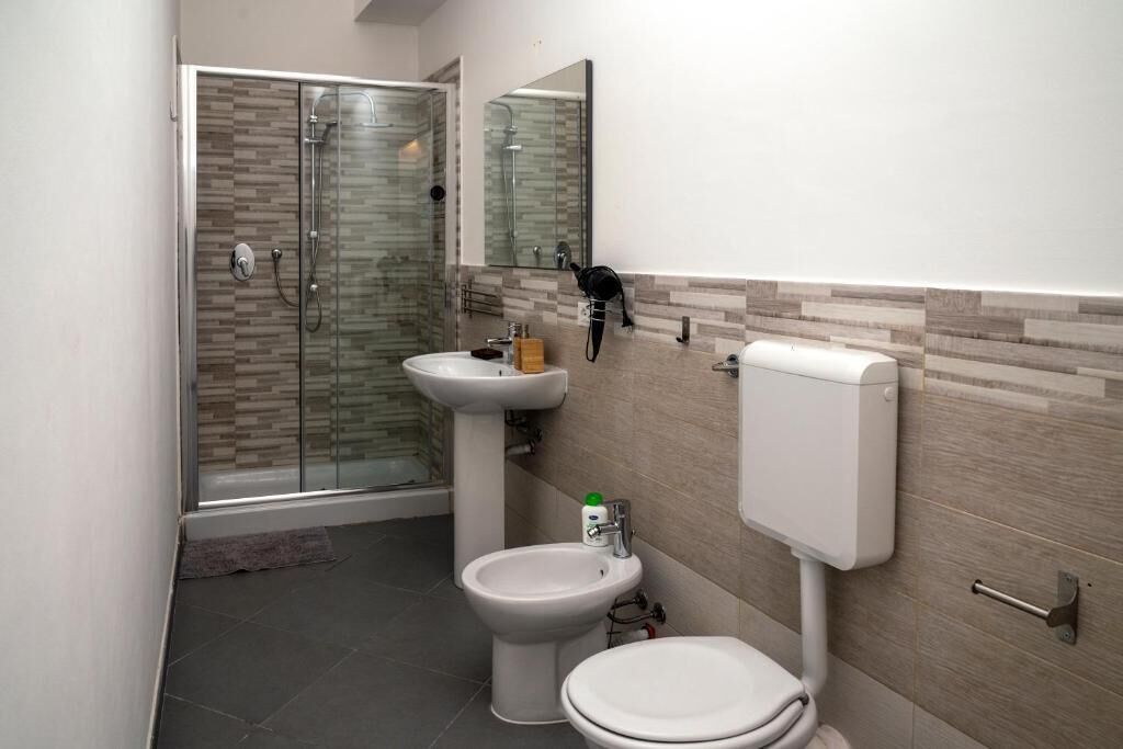 Photo - Sopramoltivolti