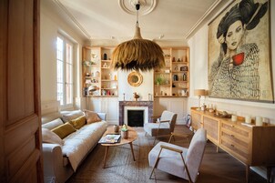 Sala de estar en el lobby