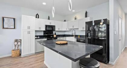 Blissful Kapolei Villa