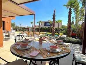 Outdoor dining - Palais Siham (Marrakesh)