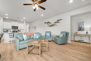 Living area - Pet Friendly Beach House – Osprey Landing (Port St. Joe)