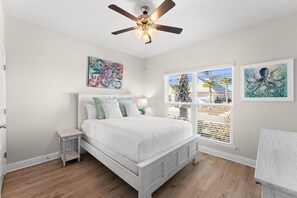 Pet Friendly Beach House - Osprey Landing | 4 chambres, espace de travail pour ordinateurs portables