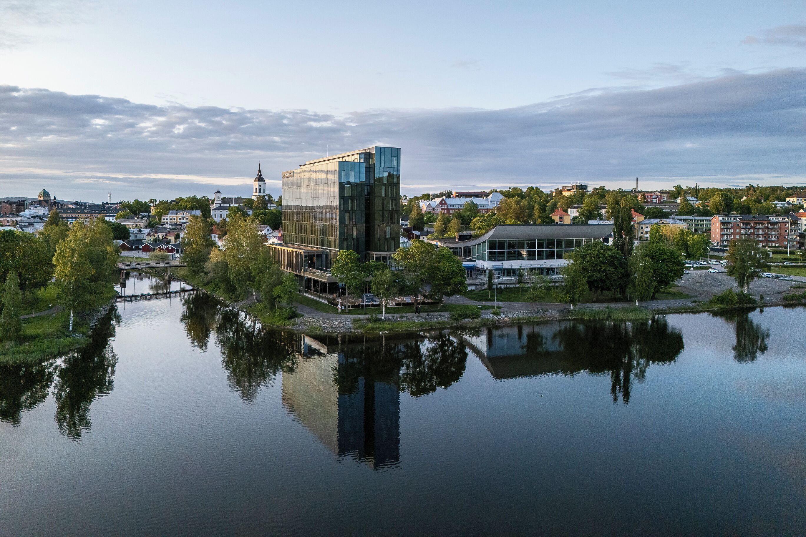 واجهة المنشأة