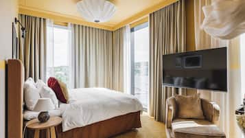 Superior Room | Minibar, blackout drapes, iron/ironing board, free WiFi