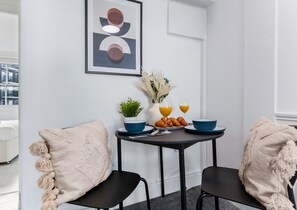 Family Duplex, Non Smoking, City View - Cosy 3BR Near Regent's Park (London)