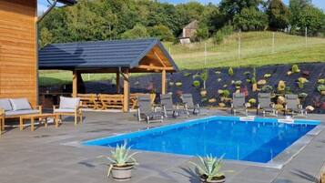 ุญู
ุงู
ุณุจุงุญุฉ