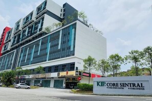 Unclassified image, 2 of 26, button - CoreSoho Suite by BKAstaycation KotaWarisan Sepang KLIA Airport, Free Wifi (Sepang)